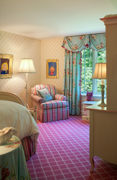 meadowbank-designs-girls-bedroom-pink-carpet-buck