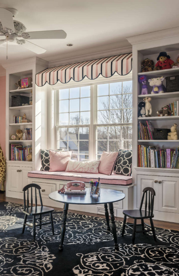 childrens-pink-window-seat