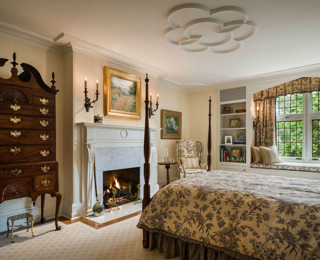 formal-bedroom-brown-wood