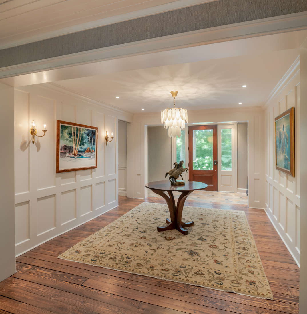 meadowbank-interior-design-hallway