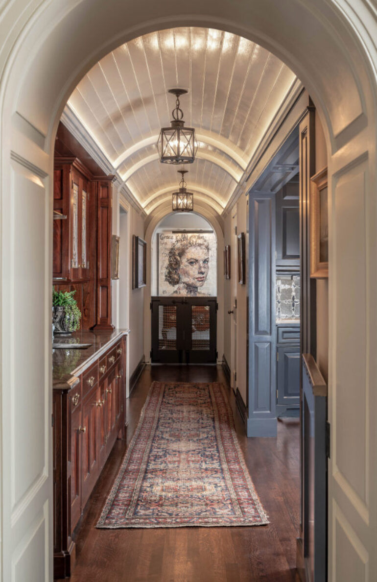 villanova-pa-arched-antryway-runner-rug-meadowbank-interior-design