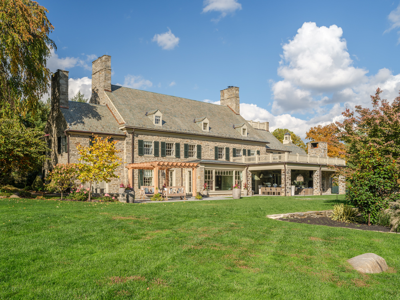 villanova-pa-exterior-design-meadowbank-designs