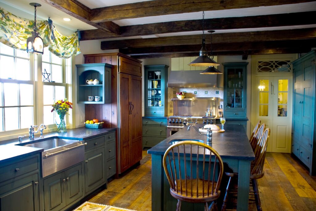 Pennsylvania farmhouse kitchen in a period home designed by Meadowbank Designs