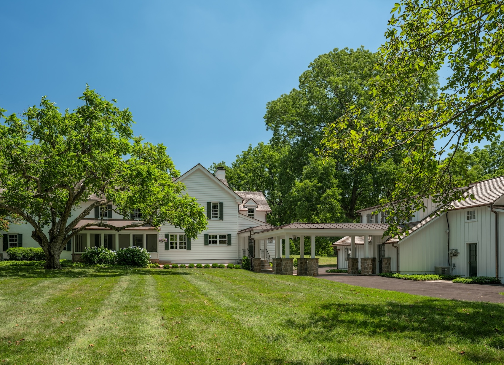 kennett-square-pa-home-design-backyard
