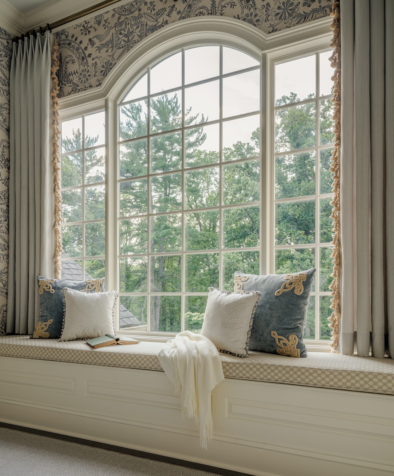 custom-window-seat-meadowbank-designs-2