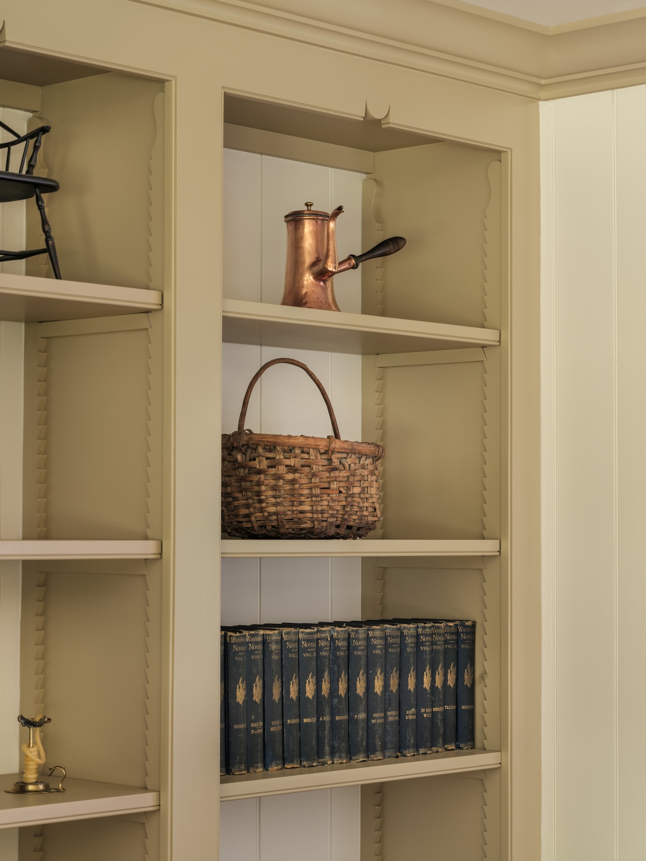 shelf-decor-interior-design-meadowbank-designs